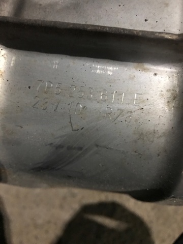 95811191011 PORSCHE Глушитель задний купить в Кривой Рог