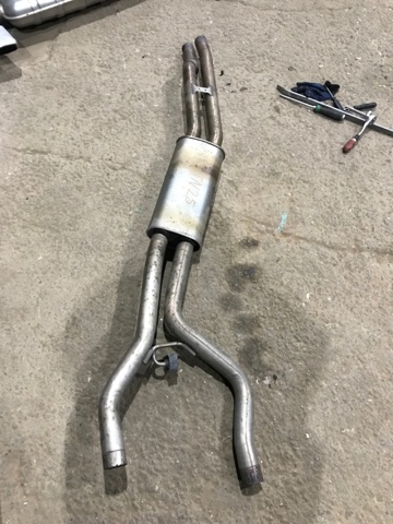Средний глушитель 95811191300 PORSCHE