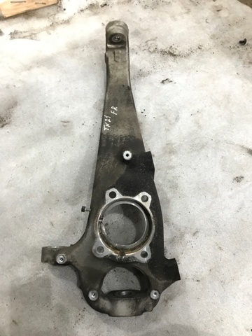 95834115600 PORSCHE Цапфа передняя правая купить в Ужгород