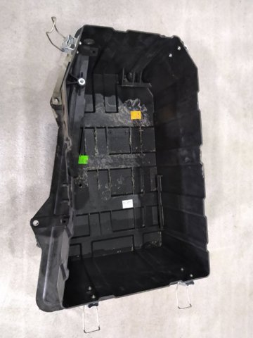 Подставка аккумулятора 95850415100 PORSCHE