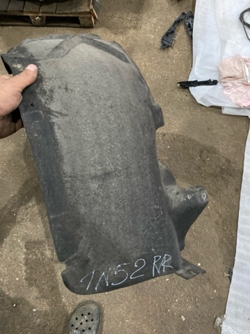 95850497200 Подкрылок задний правый купить Черкассы