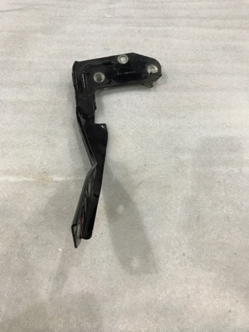 95851130202 PORSCHE Петля крышки багажника купить в Ужгород