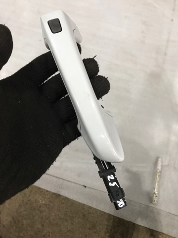 Ручка передней двери наружная, правая 95853120601G2X PORSCHE