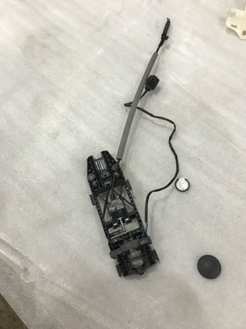 Держатель наружной ручки двери, передней правой 95853288502 PORSCHE