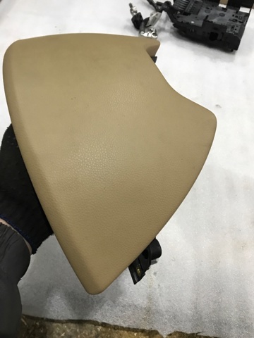 PORSCHE 95855227700DJ6 в наличии Полтава