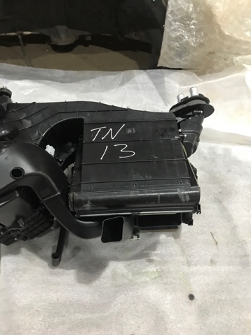 PORSCHE 95857230105 Корпус печки в сборе в наличии Харьков