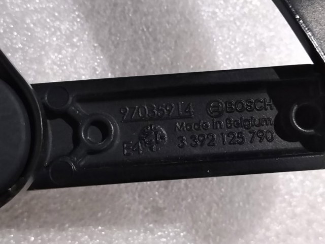 Поводок стеклоочистителя 95862802900 PORSCHE