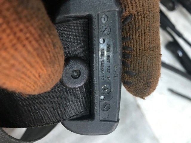 95880300101HCP PORSCHE Ремень безопасности передний левый купить в Черкассы
