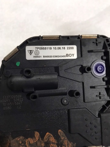 958955023A PORSCHE Трапеция стеклоочистителя купить в Павлоград