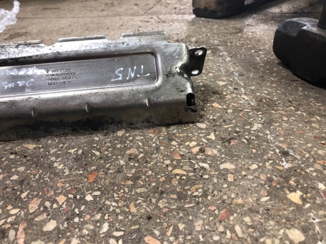 95B121557 PORSCHE купить в Тернополь