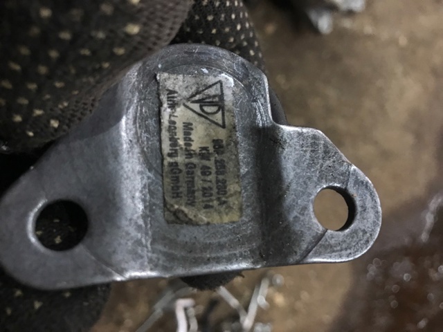 PORSCHE 95B253230A в наличии Ровно
