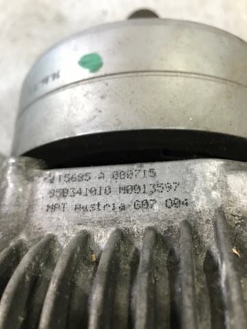 PORSCHE 95B341010L Раздатка в наличии Ирпень
