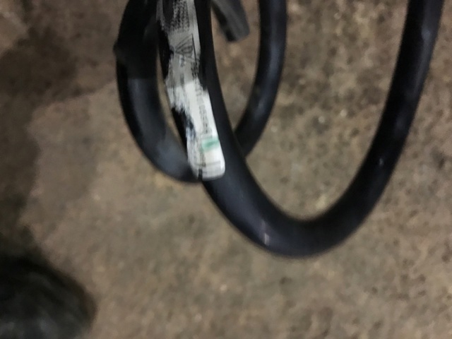 95B411105AH504 PORSCHE Пружина передняя купить в Ужгород