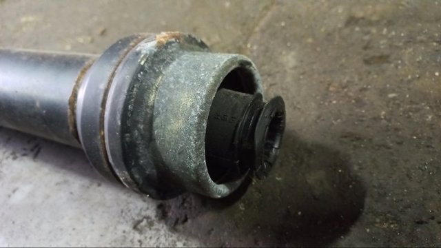 95B521101R PORSCHE Кардан задний купить в Житомир