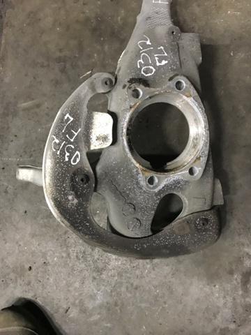 Пыльник тормозного диска переднего левого 95B615311B PORSCHE
