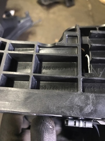 PORSCHE 95B723117B Кронштейн педалей, педальный узел в наличии Ужгород