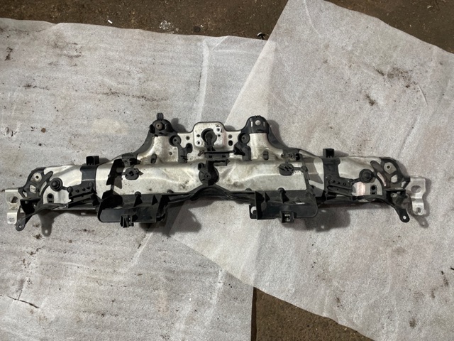 95B805931G PORSCHE Рамка радиатора купить в Харьков