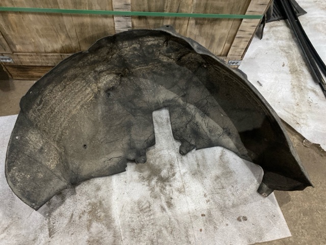 95B810972E PORSCHE Подкрылок крыла заднего правый купить в Сумы