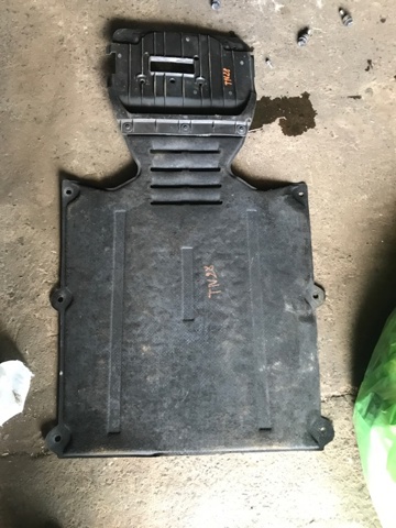 Кожух пола (крышки люков пола) 95B825209A PORSCHE
