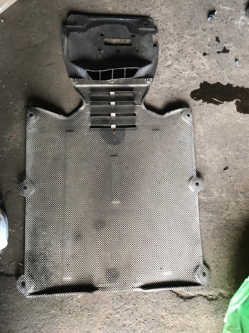 95B825209A PORSCHE Защита днища, средняя часть купить в Каменское