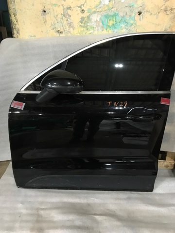 Водительская дверь 95B831021GRV PORSCHE