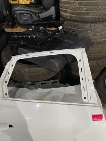 PORSCHE 95B833022GRV Дверь задняя правая в наличии Ужгород