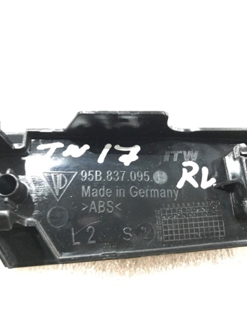 PORSCHE 95B837095C1E0 в наличии Одесса