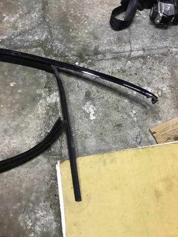 95B837432 PORSCHE купить в Каменское