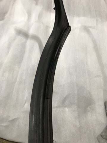 PORSCHE 95B839762B в наличии Житомир