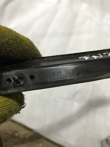 PORSCHE 95B839762B в наличии Ровно