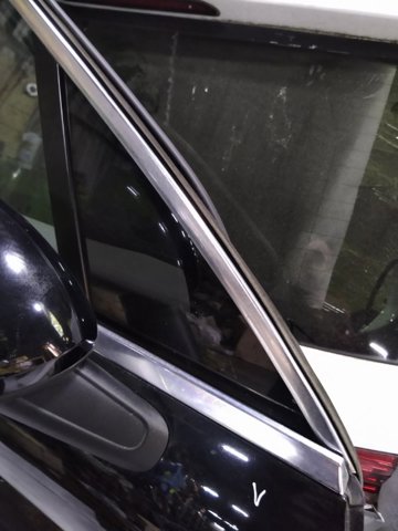 95B845114C PORSCHE Стекло-форточка двери передней правой купить в Винница