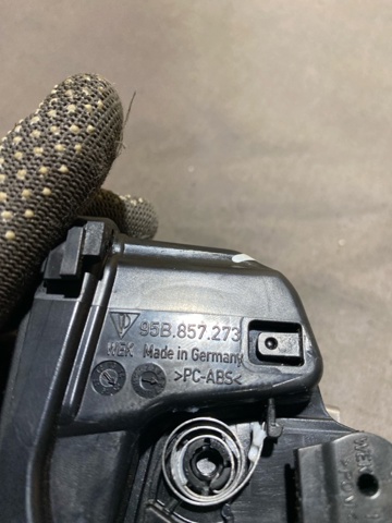 PORSCHE 95B857273CZ0 в наличии Павлоград
