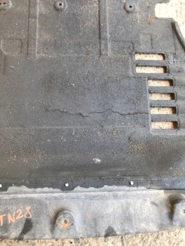 PORSCHE 95B863821A Защита двигателя, поддона (моторного отсека) в наличии Хмельницкий