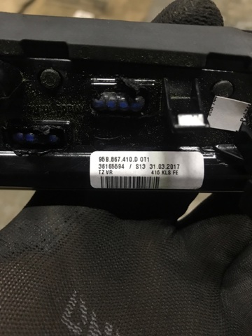 PORSCHE 95B867410DOT1 в наличии Николаев