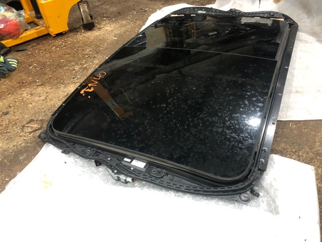 95B877941 PORSCHE Рама люка купить в Черновцы