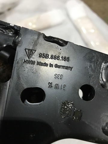 95B886186 PORSCHE купить в Украина