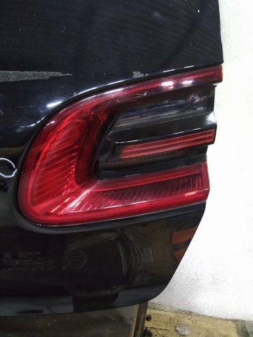 Фонарь задний внутренний правый 95B945094G PORSCHE
