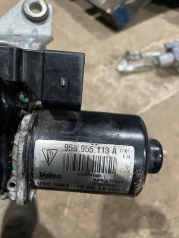 PORSCHE 95B955113D в наличии Одесса