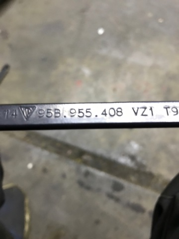 Рычаг-поводок стеклоочистителя лобового стекла 95B955408 PORSCHE