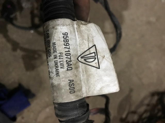 95B971073N PORSCHE купить в Каменское