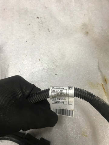 95B971111 PORSCHE купить в Тернополь
