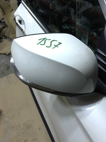 Зеркало заднего вида правое 963015NA0A NISSAN