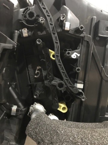 PORSCHE 97057391203 в наличии Запорожье