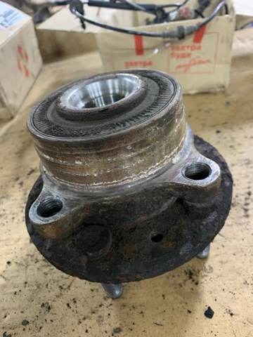 BB5Z1104A FORD Передняя ступица купить в Сумы