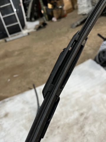 BB5Z17526D FORD Рычаг-поводок стеклоочистителя лобового стекла купить в Киев