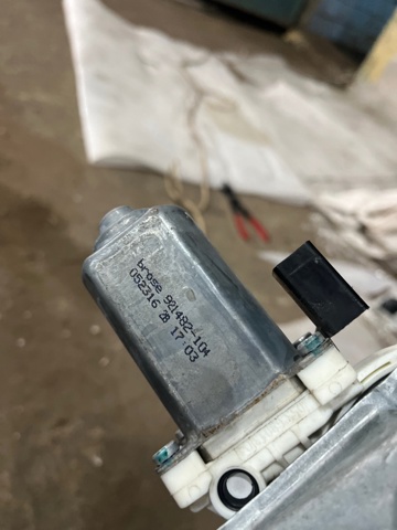 FORD BB5Z7827008A Механизм стеклоподъемника двери задней правой в наличии Кривой Рог