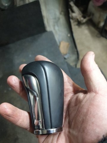 Рукоятка рычага КПП BCKA46030B MAZDA