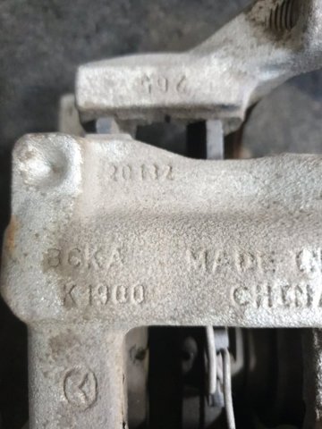 MAZDA BCYA2661X Суппорт задний правый в наличии Павлоград