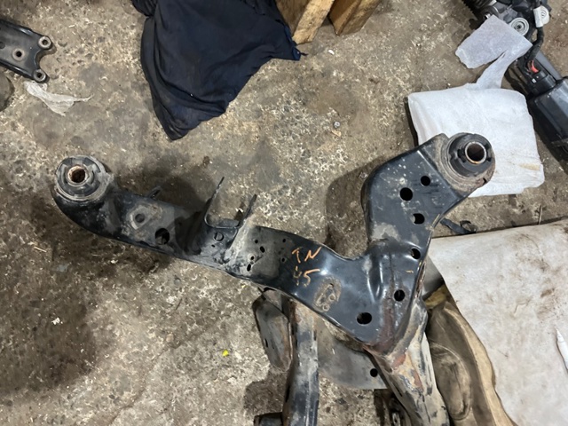 DB5Z5R003E FORD Балка задней подвески (подрамник) купить в Запорожье