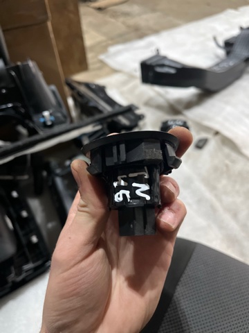 FORD DG9Z10B776CB в наличии Хмельницкий